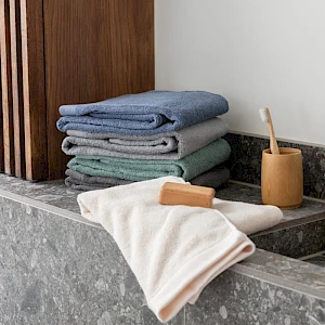 Ukiyo Sakura gsm kylpypyyhe