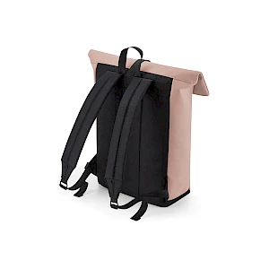 Reppu kierrätettyä polyesteriä