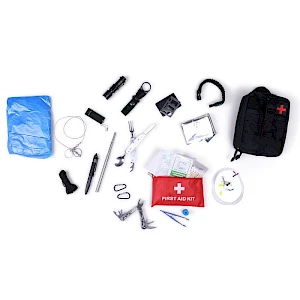 Selviytymispakkaus First Aid_1