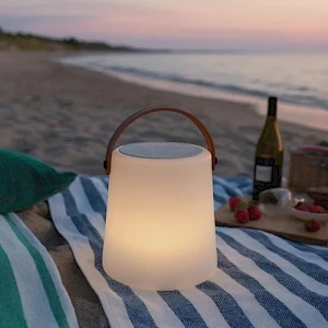 Terassivalo Lumi_rannalla