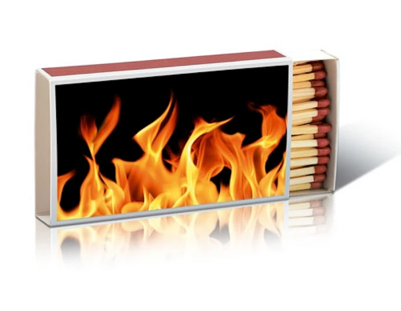 Tulitikkurasia logolla 22B