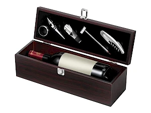 Puinen viinilaatikko