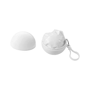 Sadeponcho taskupallossa