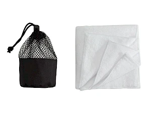 Treenipyyhe pussissa