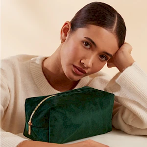 Toilettilaukku Samettia