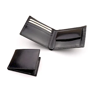 Nahkalompakko korttilompakko