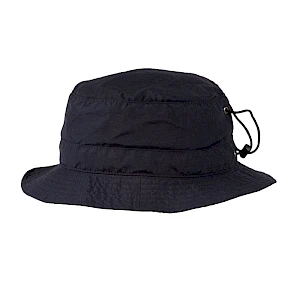 Kalastajanlakki pussissa