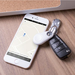 Avaimenperä GPS-paikannin