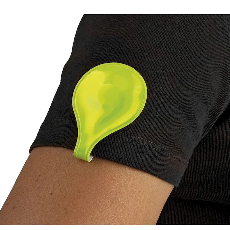 Pehmoheijastin magneetilla omalla painatuksella