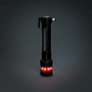 Hätätaskulamppu autoon