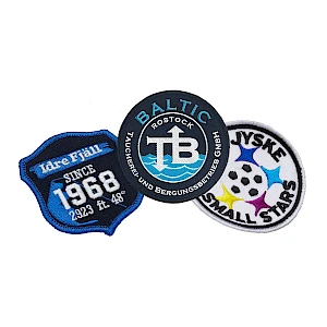 Haalarimerkki logolla