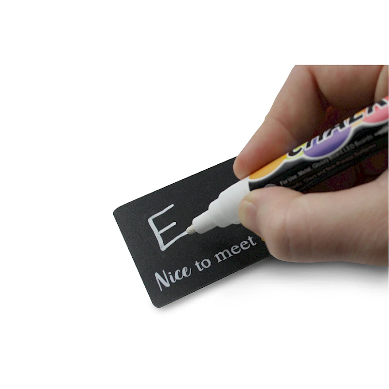 Liitutaulu nimikyltti