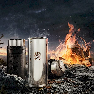 Ukkomuki/kuksa, nahkatupella