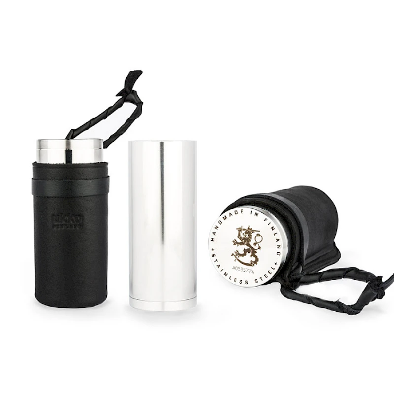 Ukkomuki/kuksa, nahkatupella