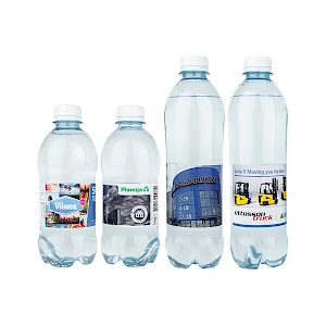 Vesipullot omalla logolla Suomalaista