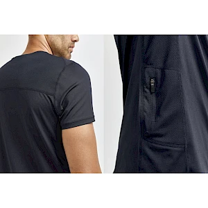 Craft ADV Essence SS Tee miehille t-paidat painatuksella