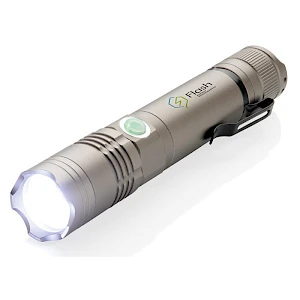 Ladattava 3 W:n taskulamppu