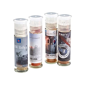 2 Maustepurkkia lahjaputkilossa