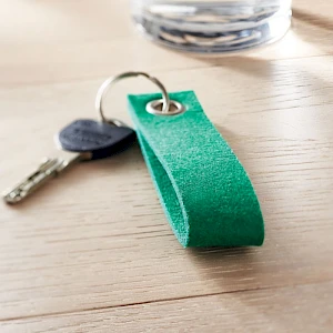 Avaimenperä Felt
